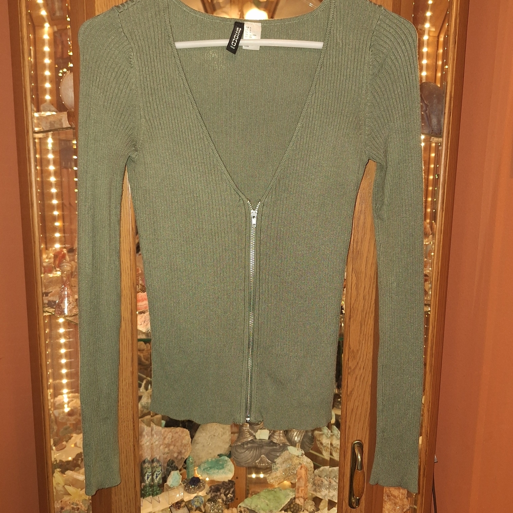 H&M Divided Sage Green Ribbed Top